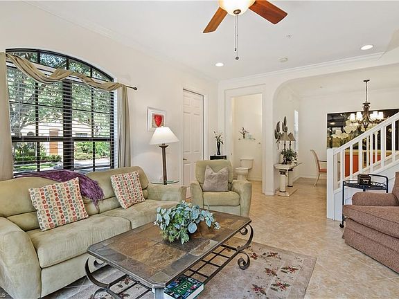 3rd image of 9080 Chula Vista St #1044