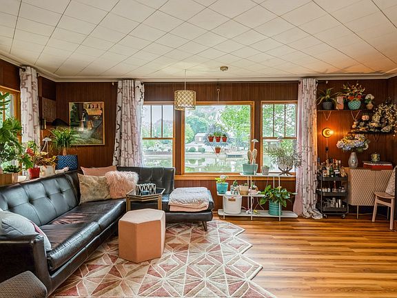 3rd image of 3513 Highland Dr