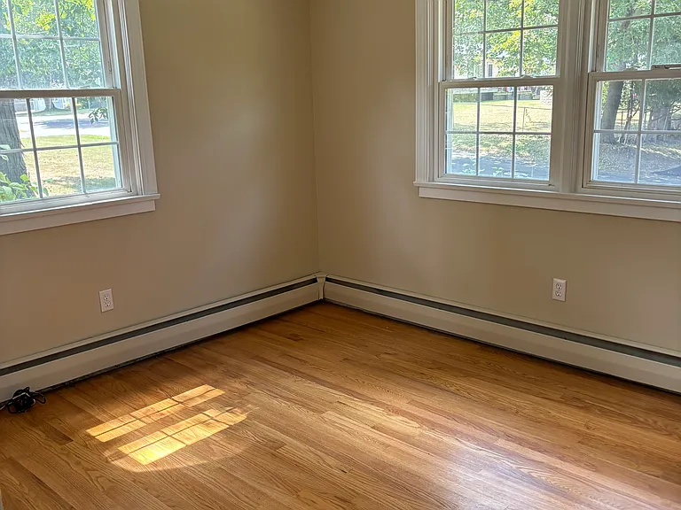 Bedroom 2-Upper level