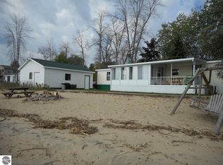 552 N Huron Rd, Au Gres, MI 48703
