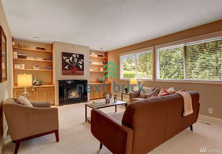 22310 SE 18th Ct — Photo 5