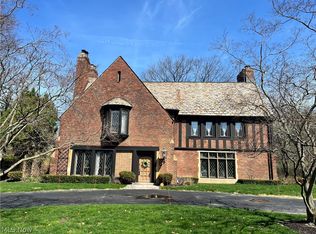 20849 Shaker Blvd, Shaker Heights, OH 44122