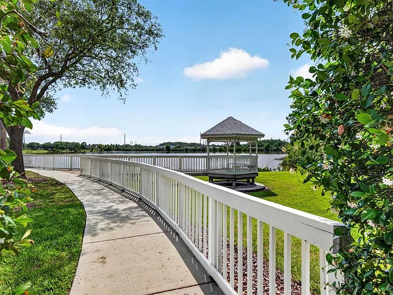 10801 Spring Mountain Pl — Photo 43