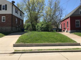 7566 Woodland Ave, Saint Louis, MO 63143