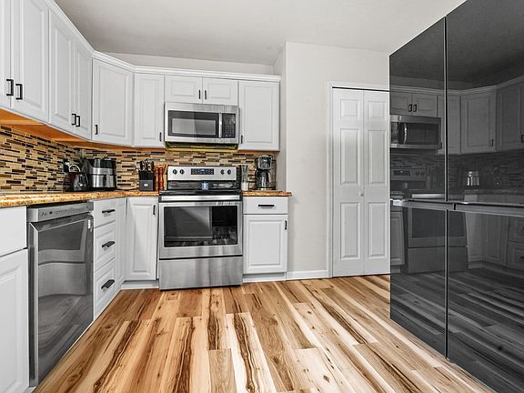 4th image of 106 Seneca Trl