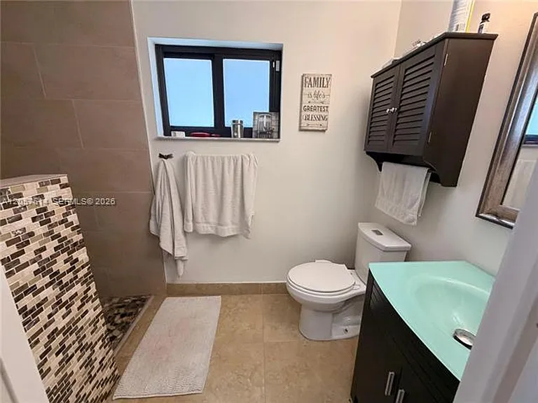 6641 NW 174th Ter #6641 — Photo 18