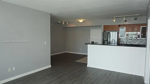 325 Biscayne Blvd #2022 Photo 1
