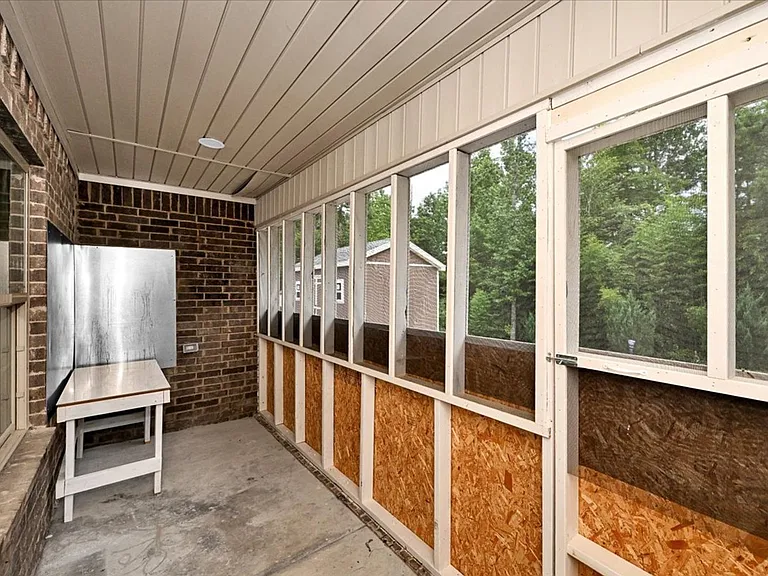 1104 Brownstone Way — Photo 20