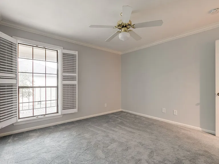 2611 Eisenhauer Rd #903 — Photo 22