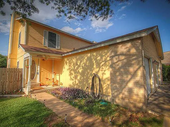 8804 Springmail Cir #B, Austin, TX 78729