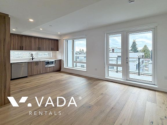 3rd image of 6859 Cambie St #412