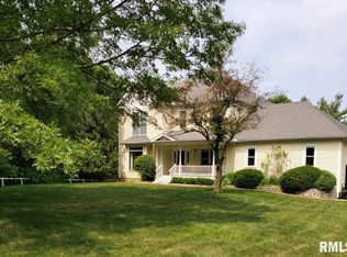 1383 N Fandel Rd, Metamora, IL 61548