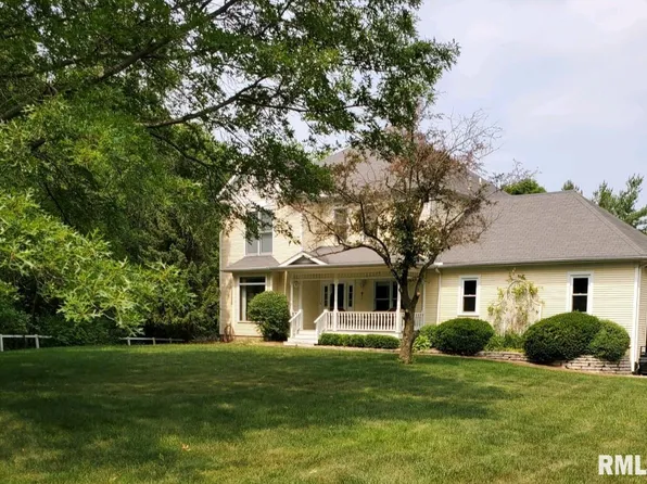 1383 N Fandel Rd, Metamora, IL 61548