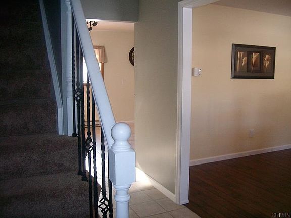 3rd image of 23 Cedarwood Dr