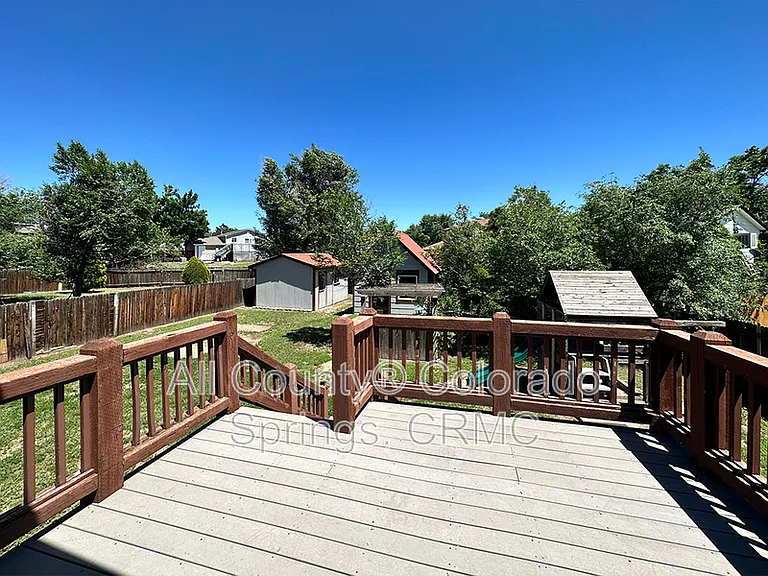 1153 Keith Dr — Photo 7