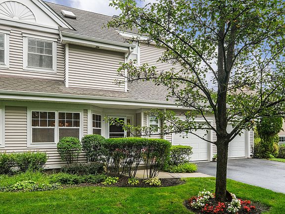 53 Winding Ridge Rd White Plains, NY 10603( 003of 40).JPG