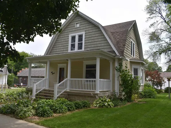 111 N Washington St, Saint Ansgar, IA 50472
