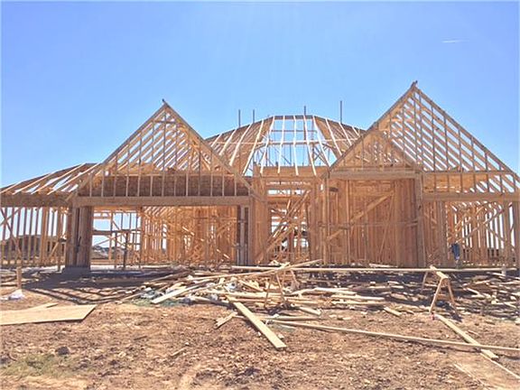 2nd image of 29107 Wood Lily Dr