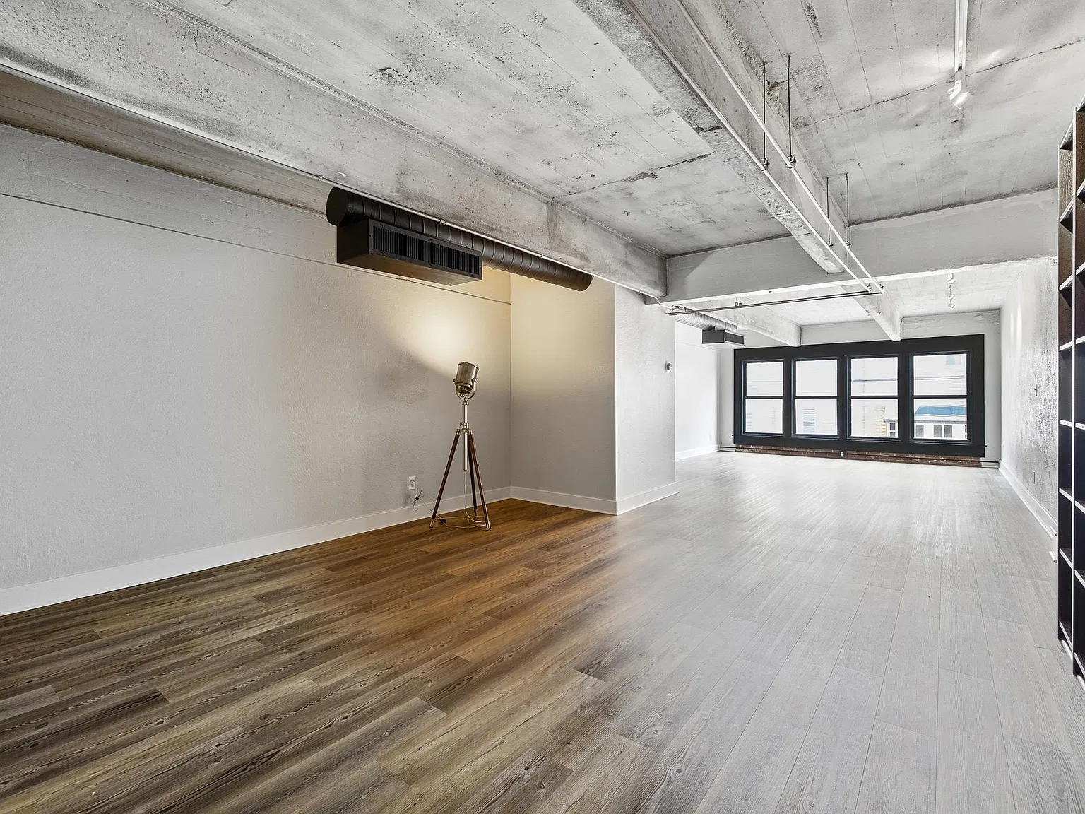 408 S Front St — Photo 4