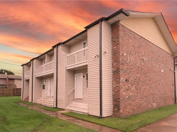 717 Woodland Dr, La Place, LA 70068