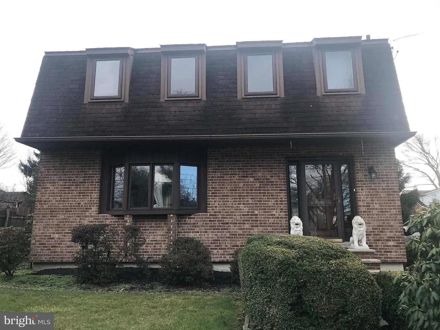 4306 Bloomfield Ave photo 1