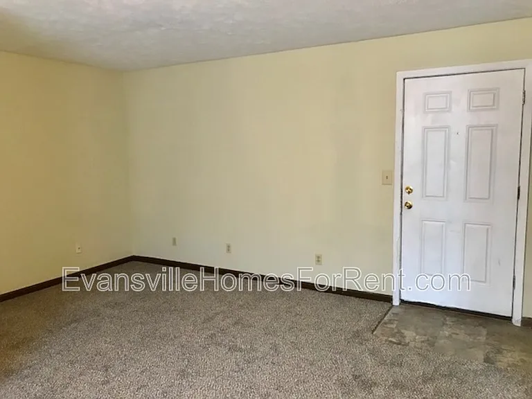 6515 Uebelhack Rd #2 — Photo 3