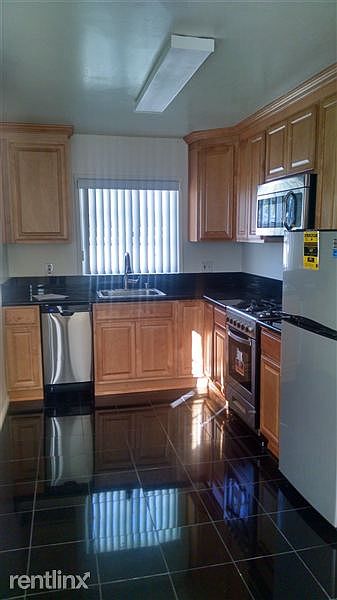 Full Kitchen 2 - FRN1 4971.25 - 11-02-15