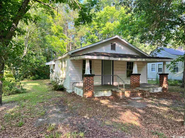 1005 Fleetwood Dr., Mullins, SC 29574