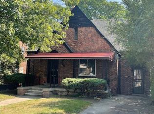17126 San Juan Dr, Detroit, MI 48221