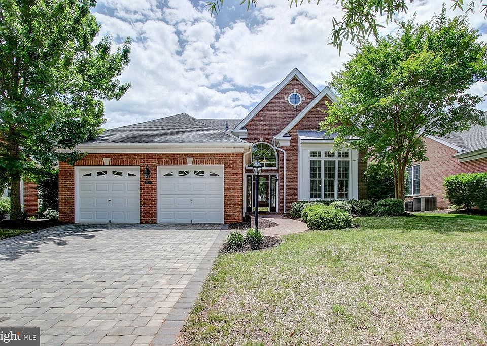 1st image of 5458 Rodriquez Ln