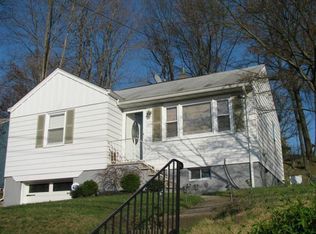209 Mount Pleasant Ave, Woodland Park, NJ 07424