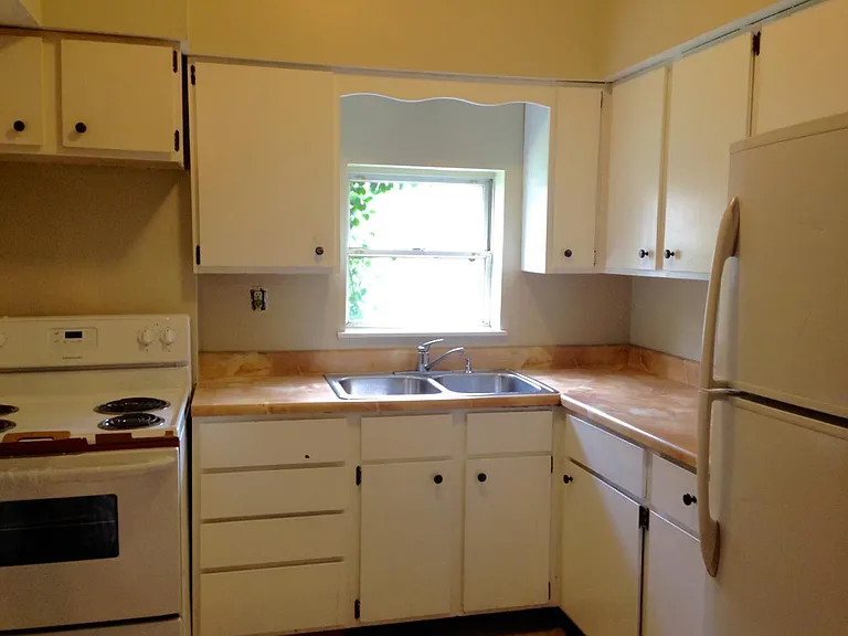 817 N Negley Ave #1 — Photo 1