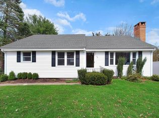 62 Pansy Rd, Fairfield, CT 06824
