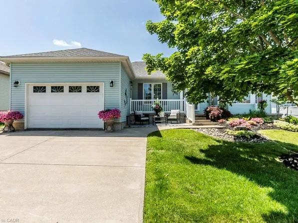 3 Heather Pl, Wilmot, ON N3A 2G5