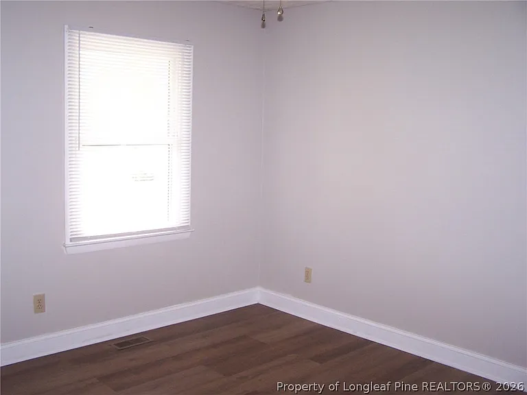 6813 Brush Creek Rd — Photo 14