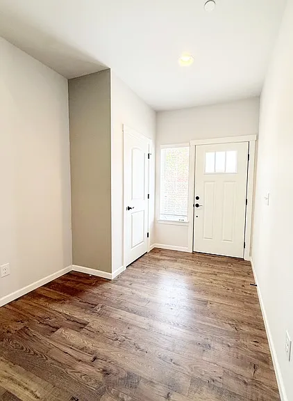 4314 Andasio Loop SE — Photo 4