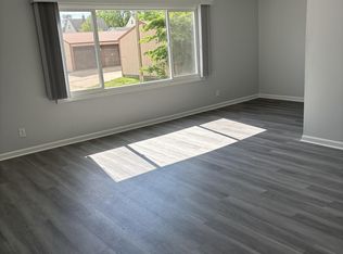 1313 Oakland Rd NE #3, Cedar Rapids, IA 52402