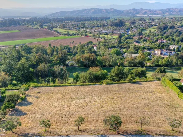 769 Via Terrado, Camarillo, CA 93010