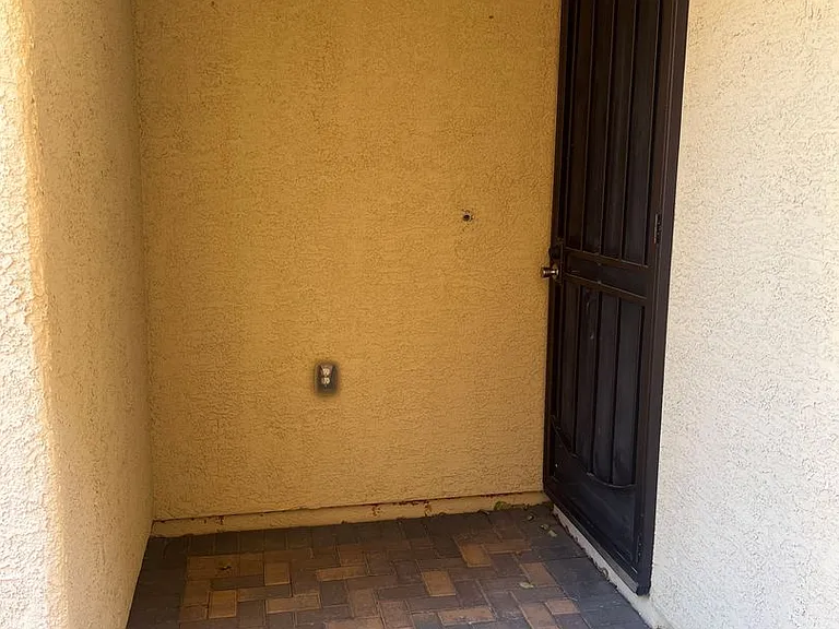 779 Proud Waters Ct — Photo 2