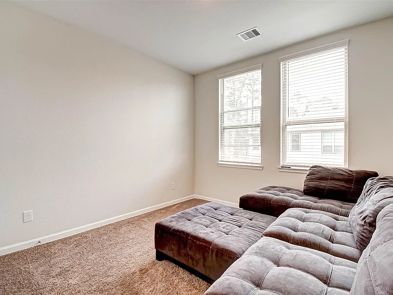 617 Aspen Falls Ct — Photo 23