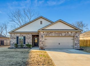 7395 Barrett Oaks Dr W, Millington, TN 38053