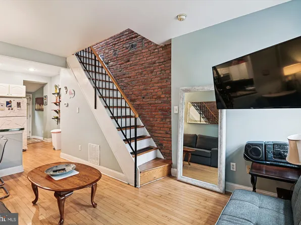245 S Madeira St, Baltimore, MD 21231