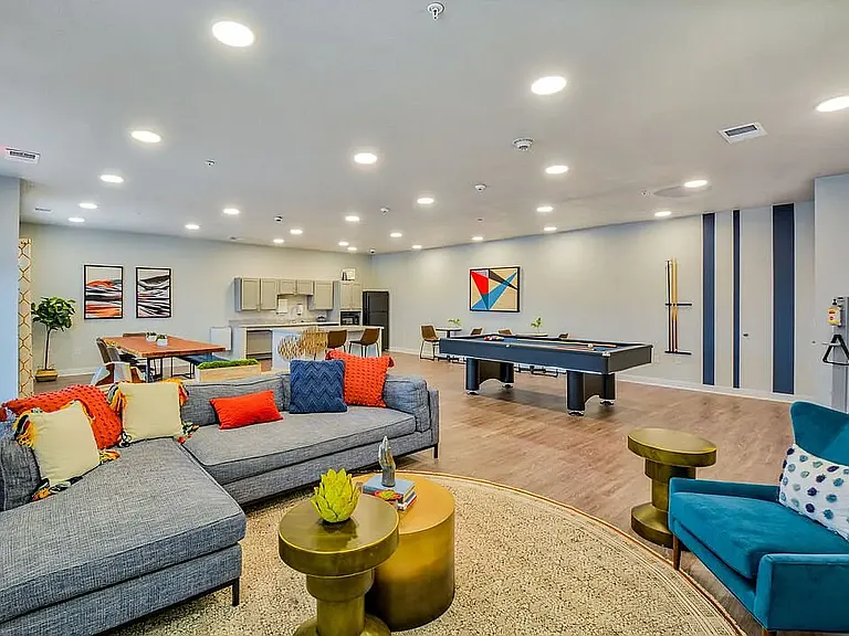 2810 SE Rio Dr — Photo 6