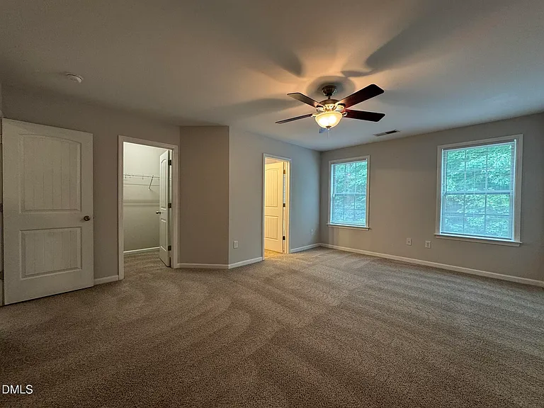 202 Cypress Hill Ln — Photo 23