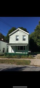 38 Wells St, Gloversville, NY, 12078