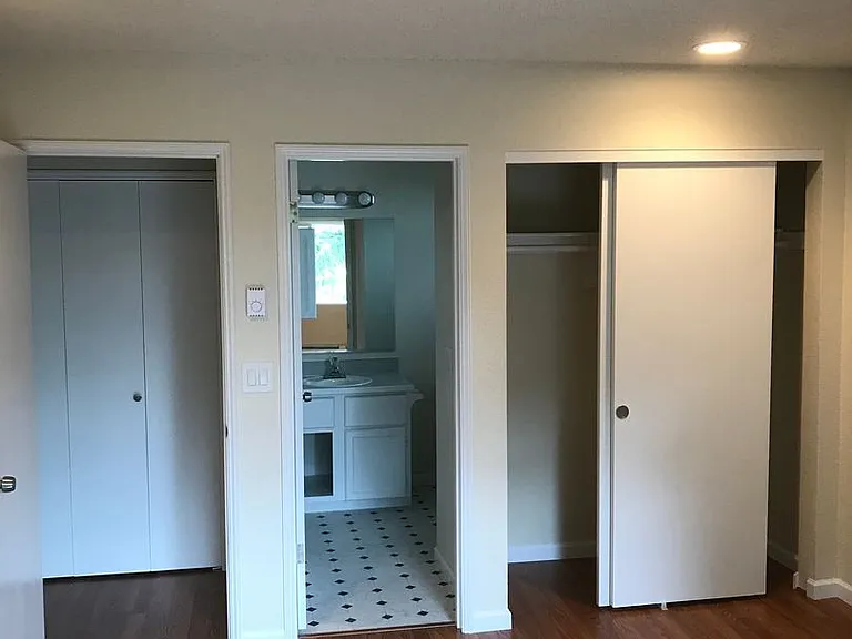 17020 128th Ln NE — Photo 3