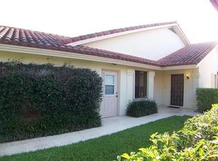 3035 Burgoyne Ln, West Palm Beach, FL 33409