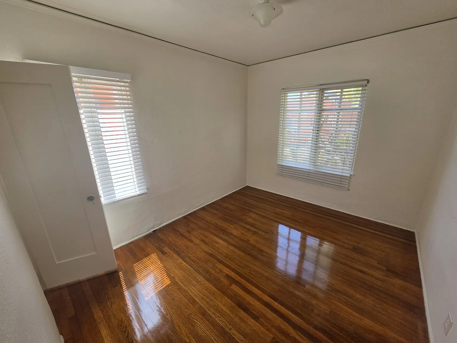 2 bed, $2,650 — Photo 4