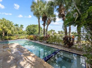 922 Drury Pl, West Palm Beach, FL 33411