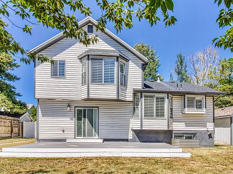 8457 S 935 E — Photo 18